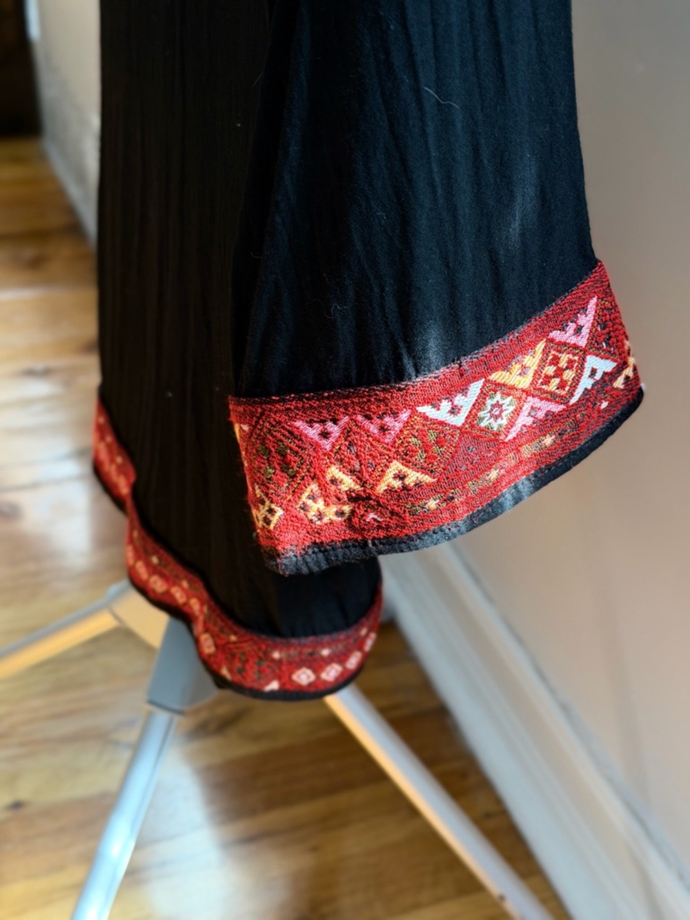 Vintage Long Blouse with Red Embroidered Panel - Picture 9 of 11